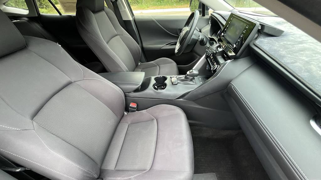 Thumbnail: 2021 Toyota Venza - 11