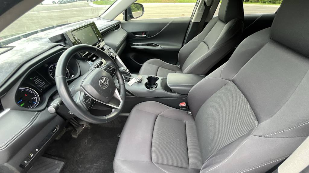Thumbnail: 2021 Toyota Venza - 25