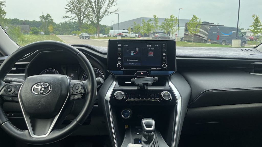 Thumbnail: 2021 Toyota Venza - 10