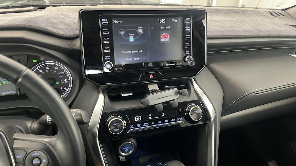 Thumbnail: 2021 Toyota Venza - 15