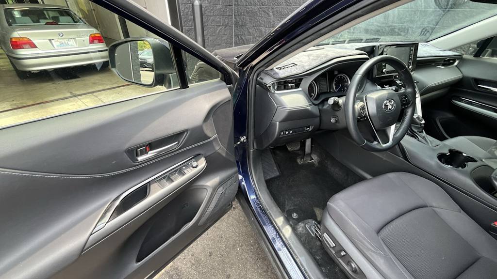 Thumbnail: 2021 Toyota Venza - 2