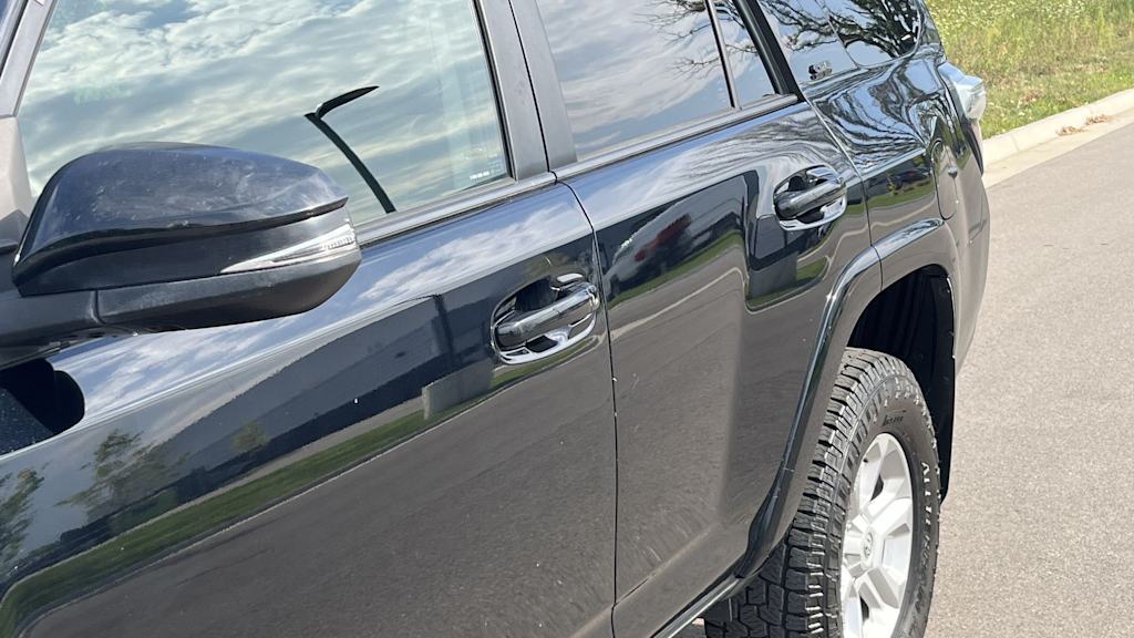 Thumbnail: 2015 Toyota 4Runner - 7