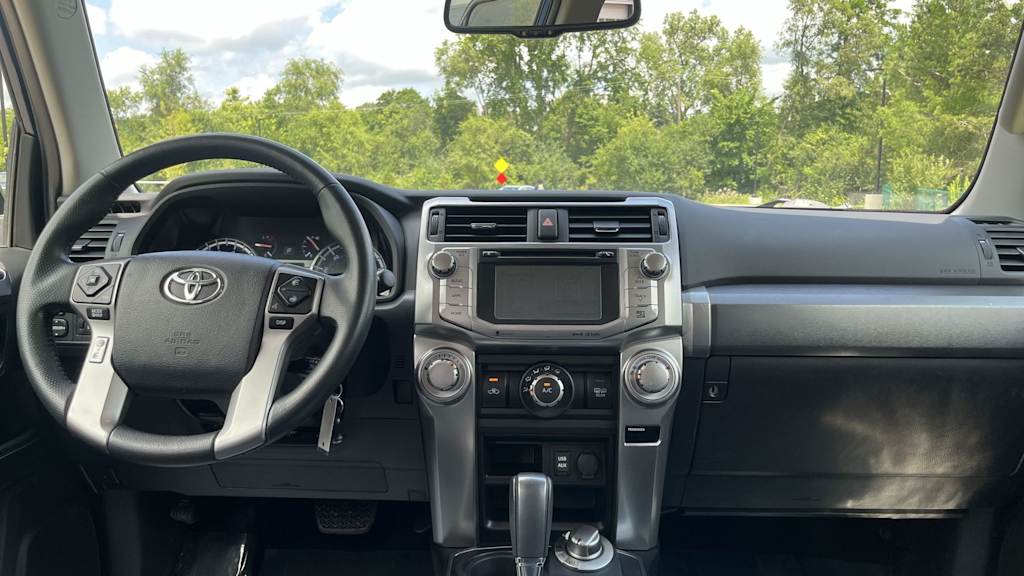 Thumbnail: 2018 Toyota 4Runner - 10