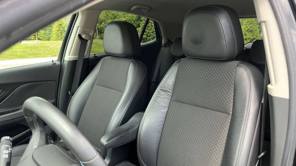 Thumbnail: 2017 Buick Encore - 38
