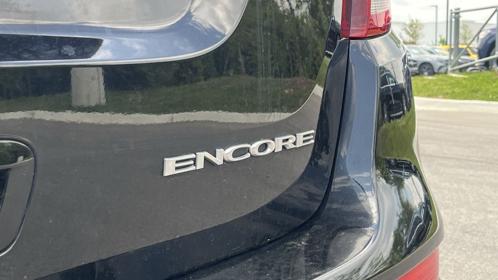 Thumbnail: 2017 Buick Encore - 36