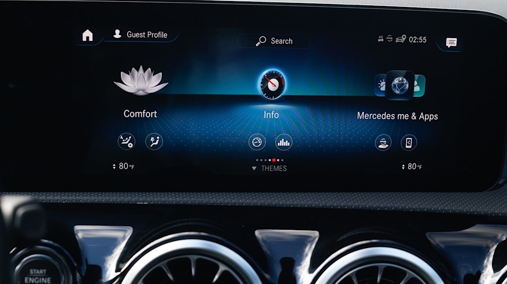 Thumbnail: 2022 Mercedes-Benz A-Class - 10