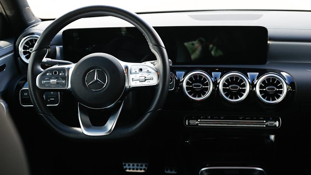 Thumbnail: 2022 Mercedes-Benz A-Class - 2