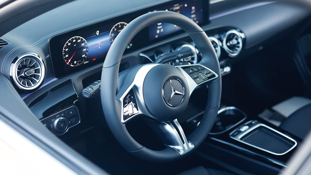 Thumbnail: 2026 Mercedes-Benz CLA - 10