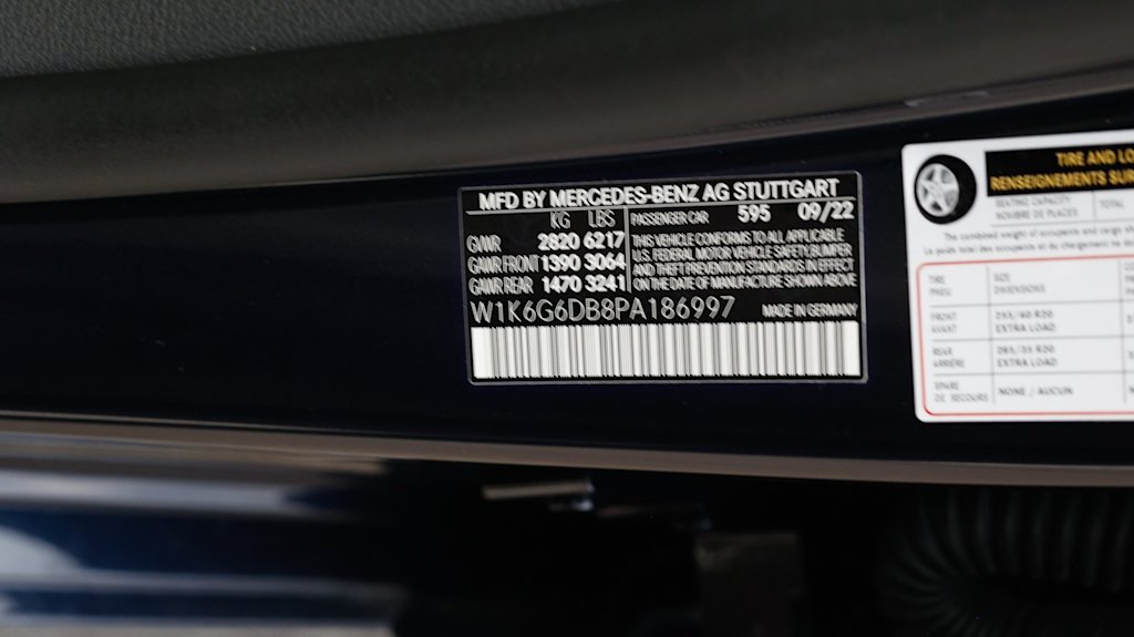 Thumbnail: 2023 Mercedes-Benz S-Class - 43