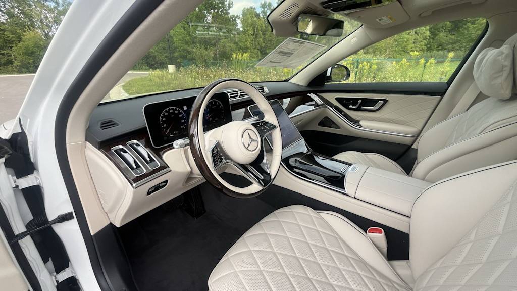 Thumbnail: 2026 Mercedes-Benz S-Class - 10