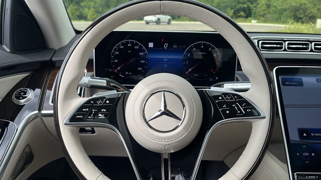 Thumbnail: 2026 Mercedes-Benz S-Class - 42