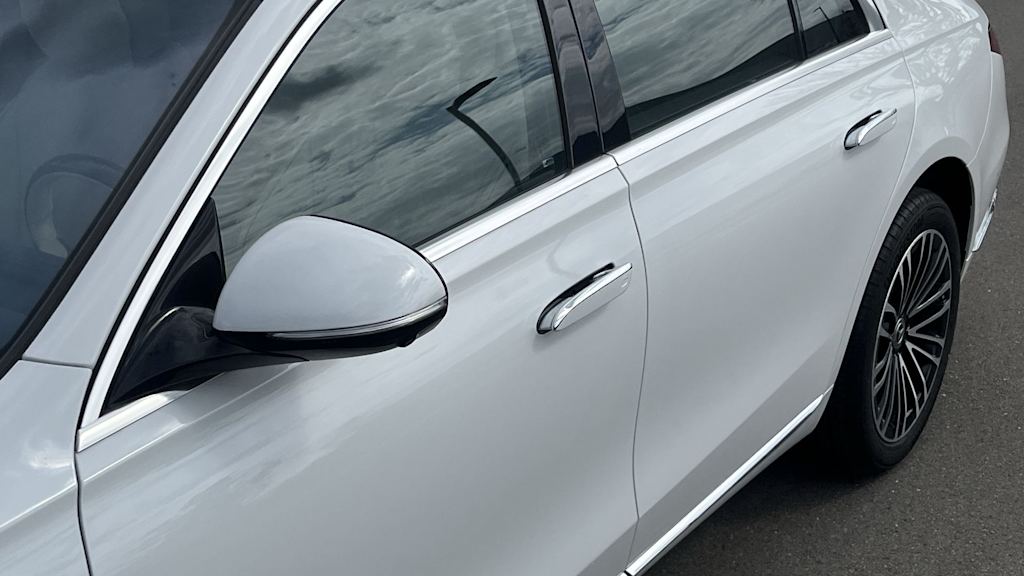 Thumbnail: 2026 Mercedes-Benz S-Class - 27