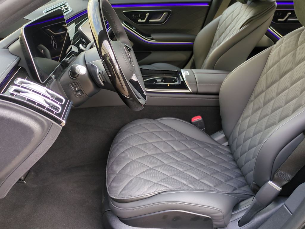Thumbnail: 2025 Mercedes-Benz S-Class - 11