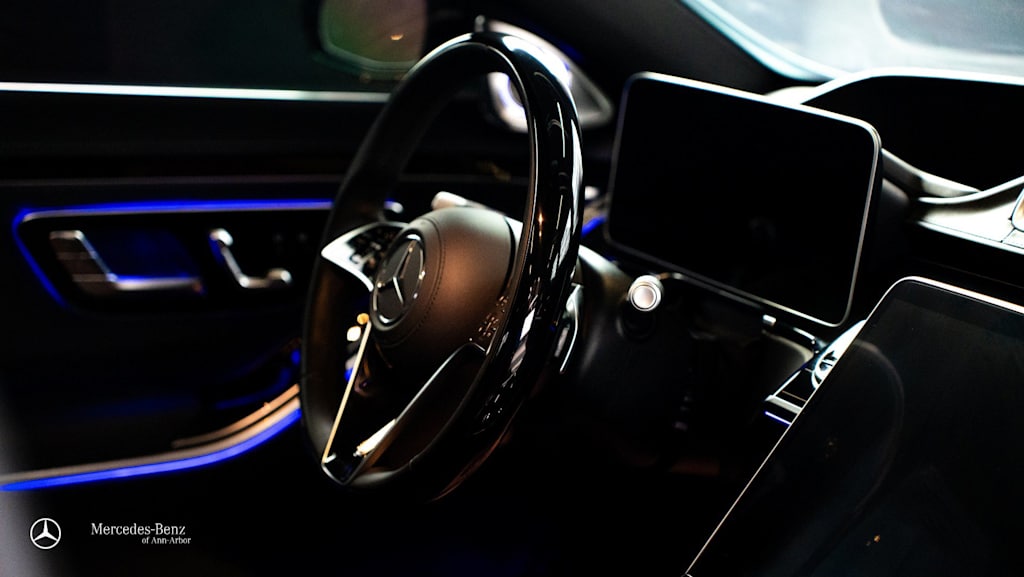 Thumbnail: 2025 Mercedes-Benz S-Class - 13