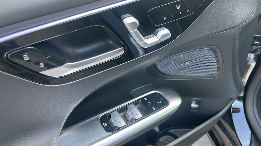 Thumbnail: 2025 Mercedes-Benz C-Class - 36