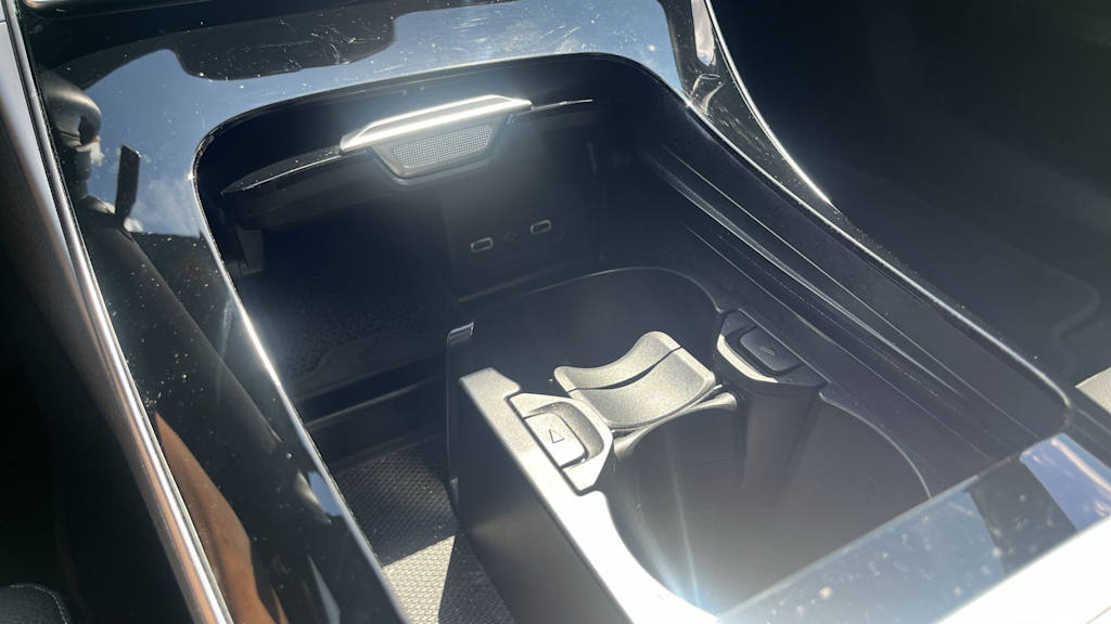 Thumbnail: 2025 Mercedes-Benz C-Class - 48