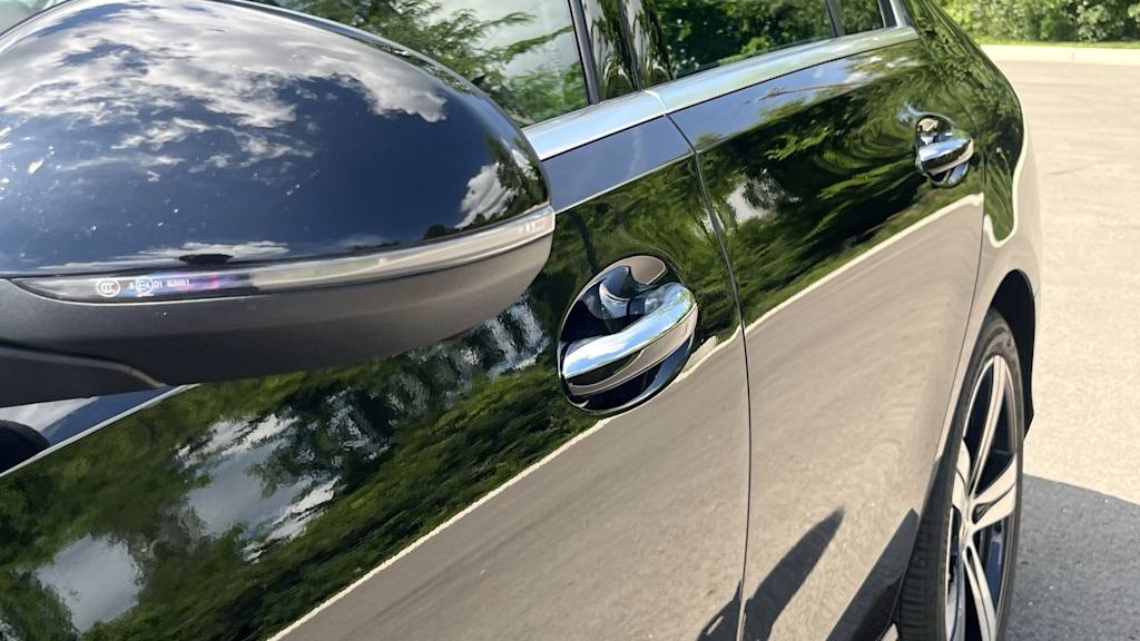 Thumbnail: 2025 Mercedes-Benz C-Class - 27