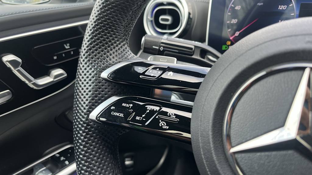 Thumbnail: 2023 Mercedes-Benz C-Class - 44