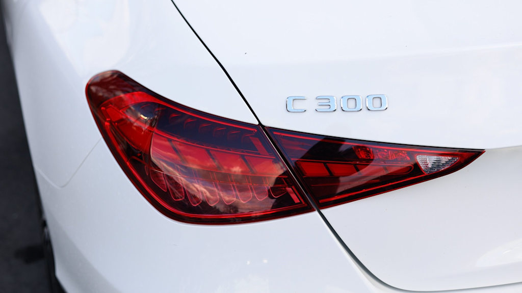 Thumbnail: 2023 Mercedes-Benz C-Class - 20