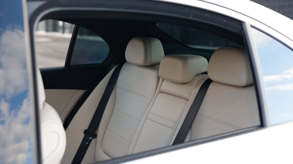 Thumbnail: 2023 Mercedes-Benz C-Class - 37