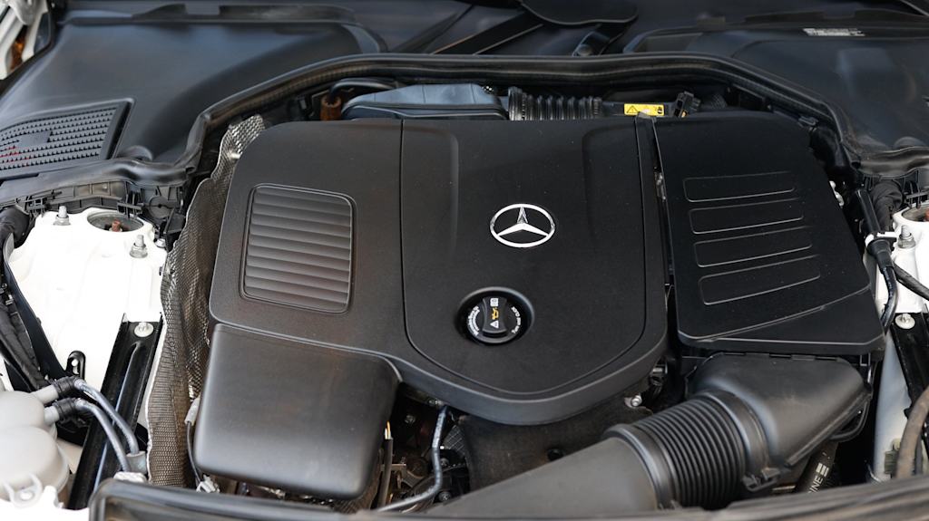 Thumbnail: 2023 Mercedes-Benz C-Class - 8