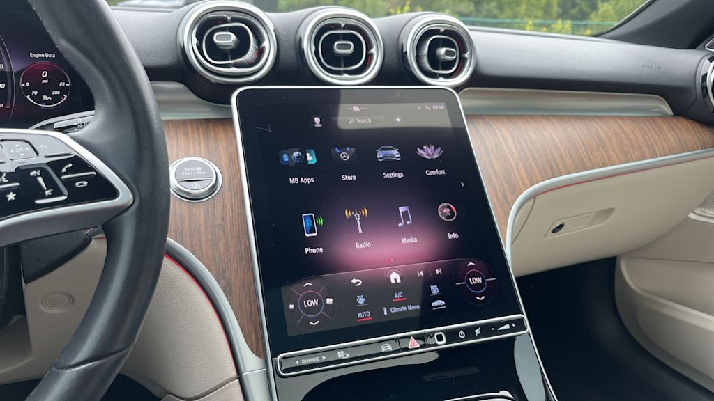 Thumbnail: 2023 Mercedes-Benz C-Class - 16