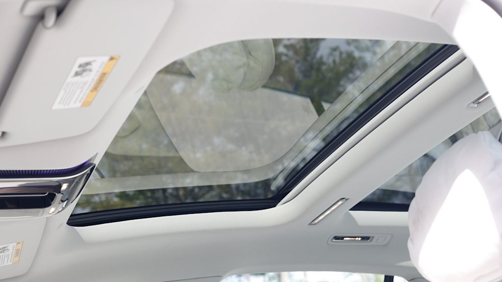 Thumbnail: 2023 Mercedes-Benz EQS - 28