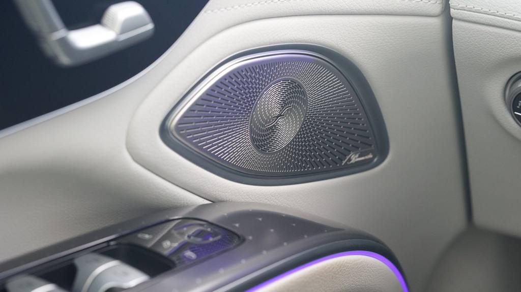 Thumbnail: 2023 Mercedes-Benz EQS - 27