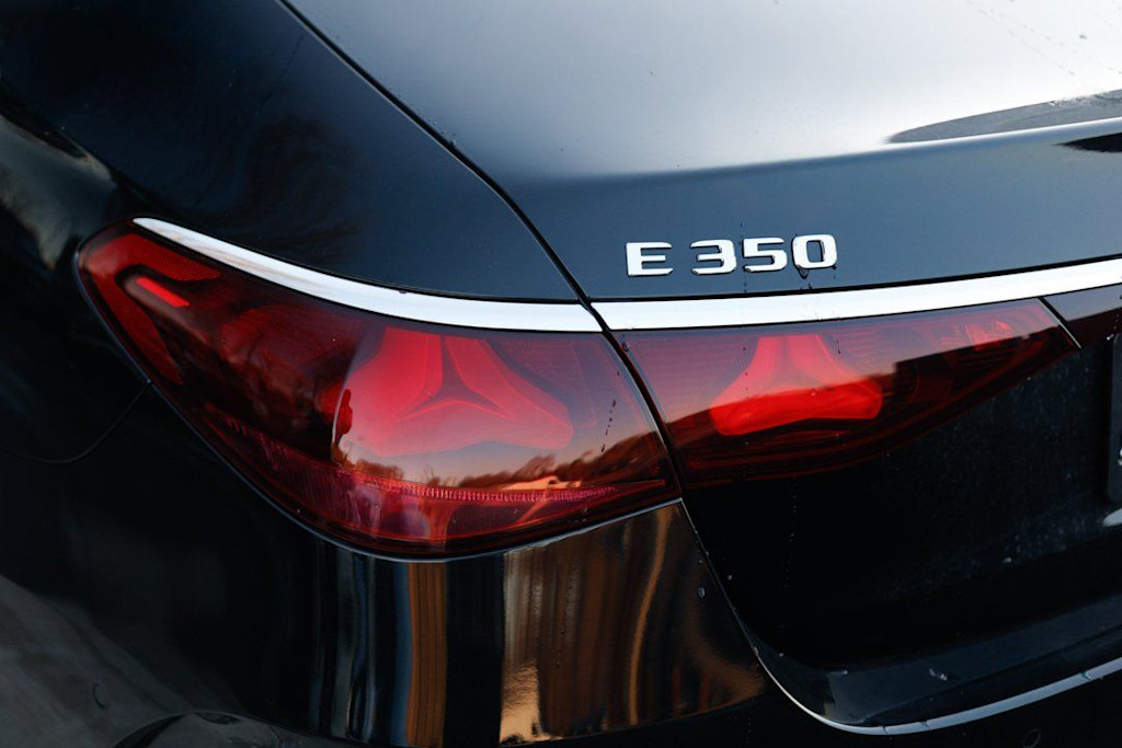 Thumbnail: 2026 Mercedes-Benz E-Class - 29