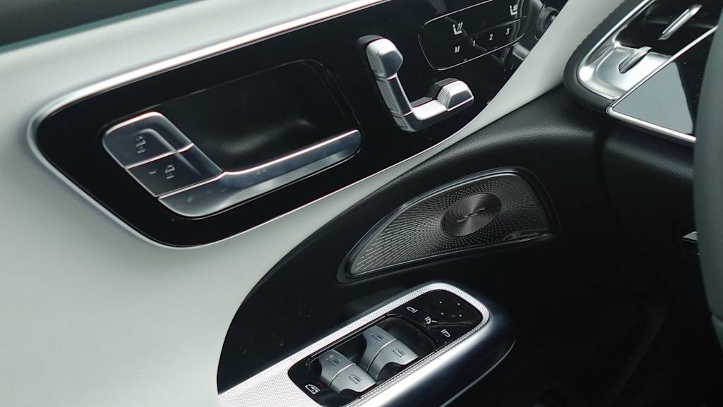 Thumbnail: 2026 Mercedes-Benz E-Class - 27