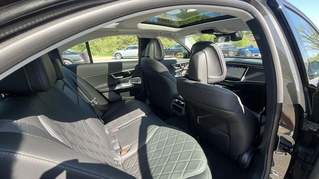 Thumbnail: 2026 Mercedes-Benz E-Class - 13