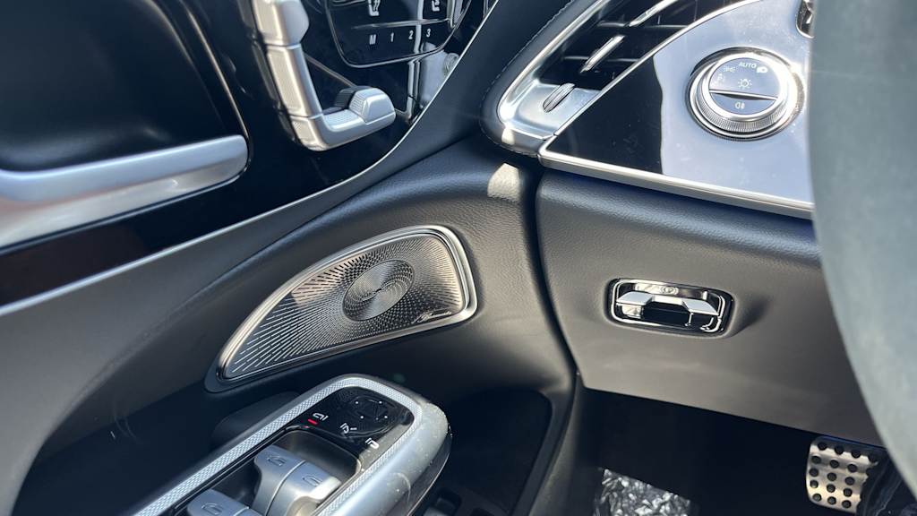 Thumbnail: 2025 Mercedes-Benz E-Class - 47