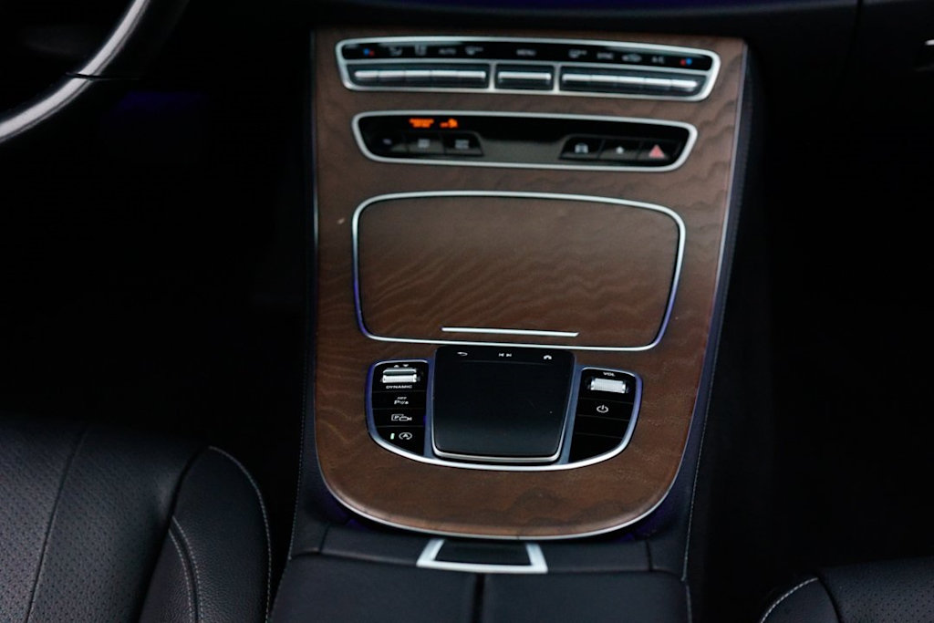 Thumbnail: 2022 Mercedes-Benz E-Class - 13