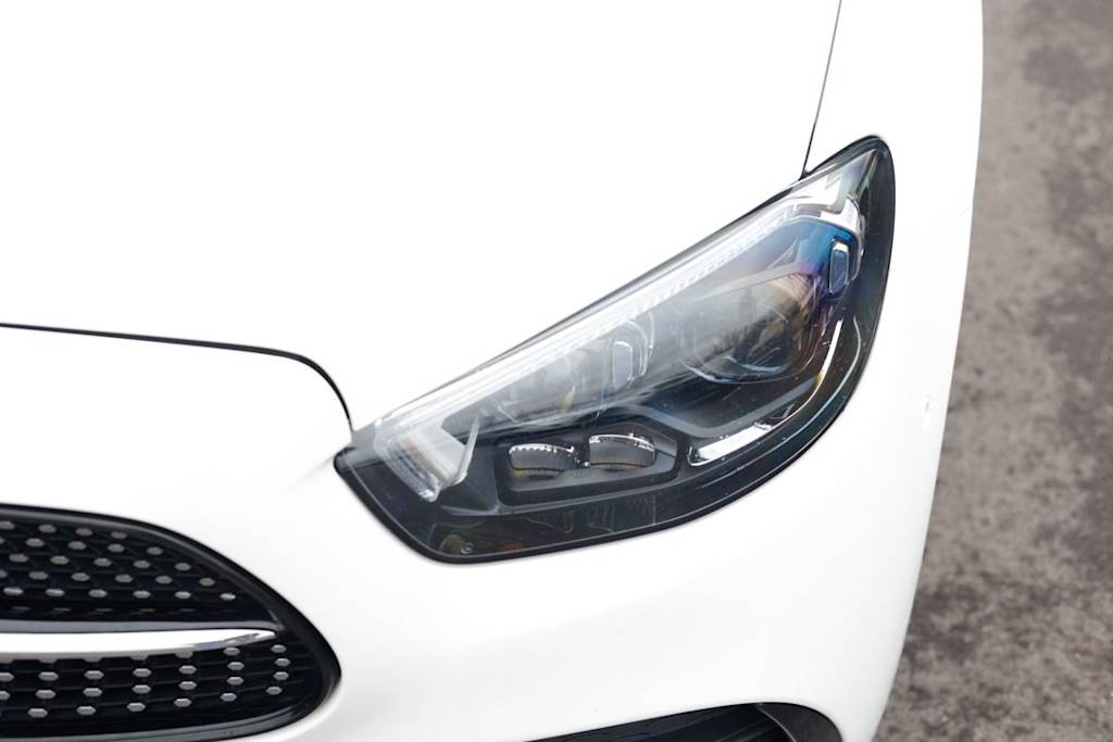 Thumbnail: 2022 Mercedes-Benz E-Class - 35