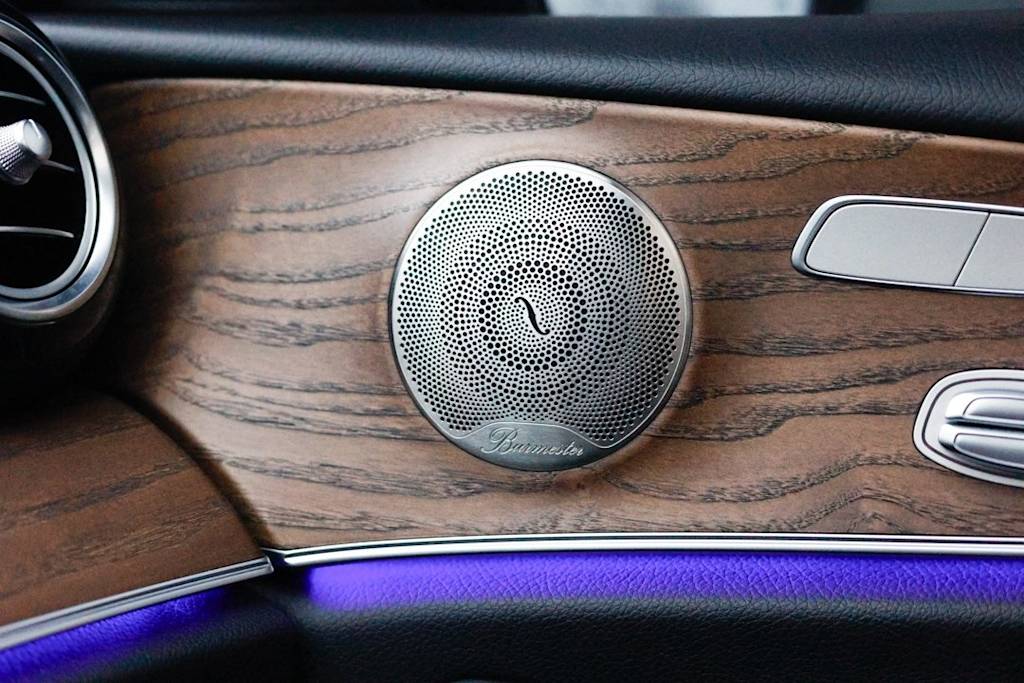 Thumbnail: 2022 Mercedes-Benz E-Class - 28