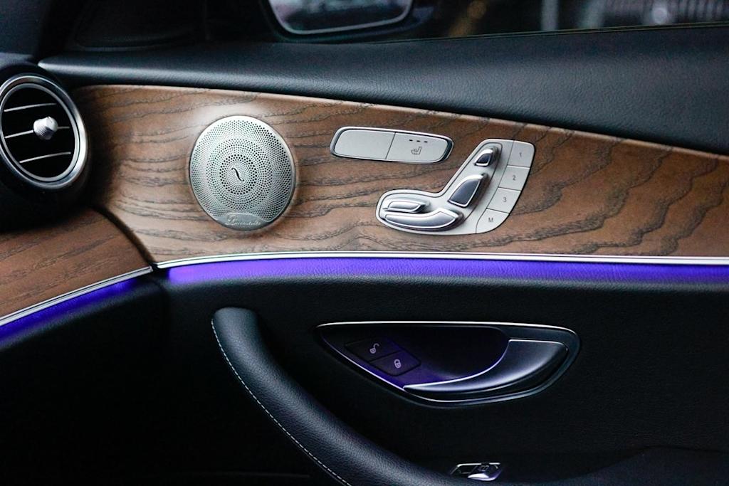 Thumbnail: 2022 Mercedes-Benz E-Class - 26