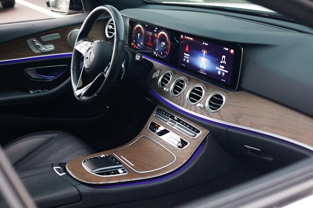 Thumbnail: 2022 Mercedes-Benz E-Class - 2