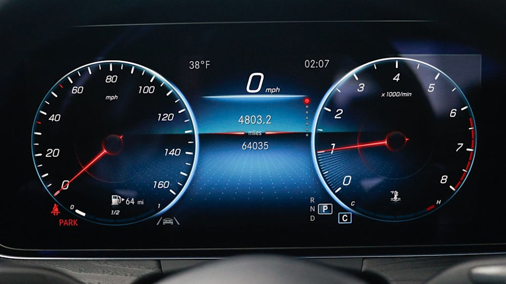 Thumbnail: 2023 Mercedes-Benz E-Class - 15