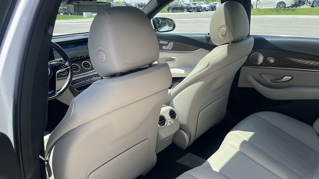 Thumbnail: 2023 Mercedes-Benz E-Class - 35