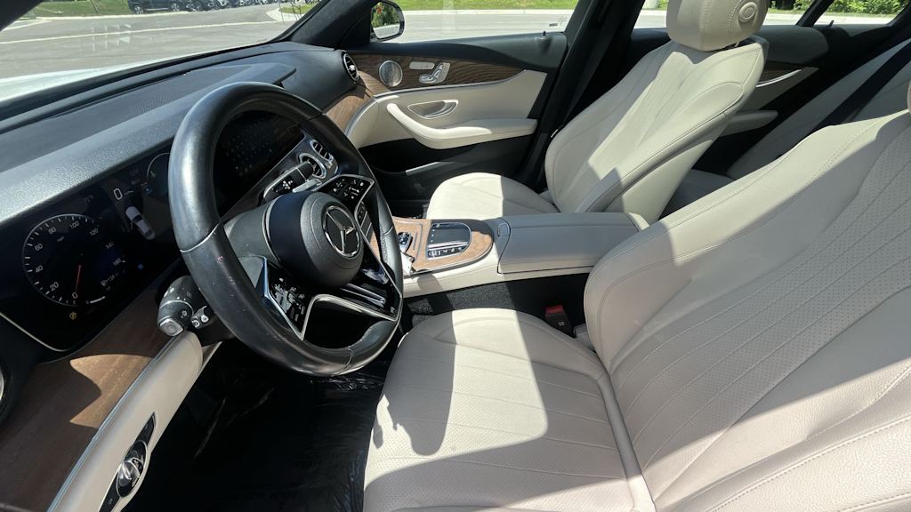 Thumbnail: 2023 Mercedes-Benz E-Class - 25