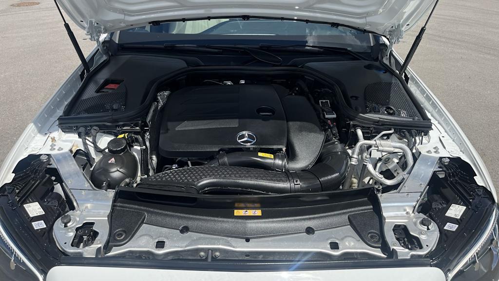 Thumbnail: 2023 Mercedes-Benz E-Class - 9