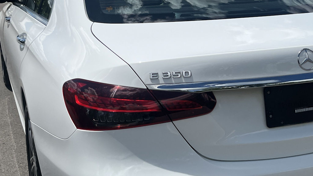 Thumbnail: 2023 Mercedes-Benz E-Class - 26