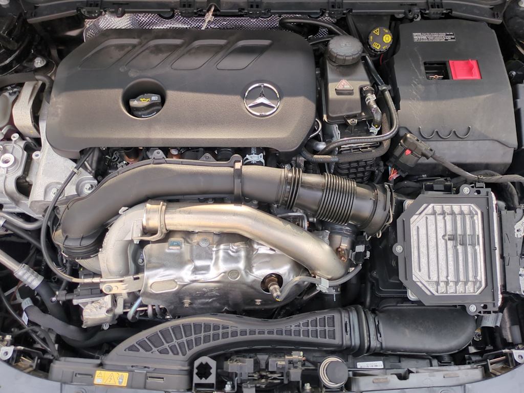 Thumbnail: 2025 Mercedes-Benz GLB - 9