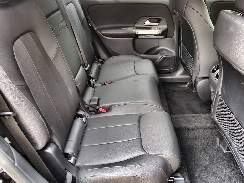 Thumbnail: 2025 Mercedes-Benz GLB - 27