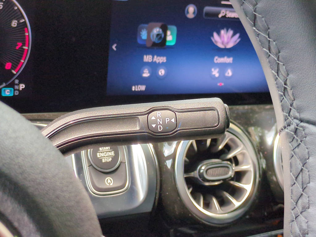 Thumbnail: 2025 Mercedes-Benz GLB - 35