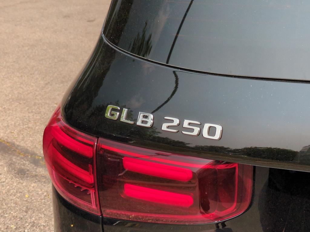 Thumbnail: 2025 Mercedes-Benz GLB - 24