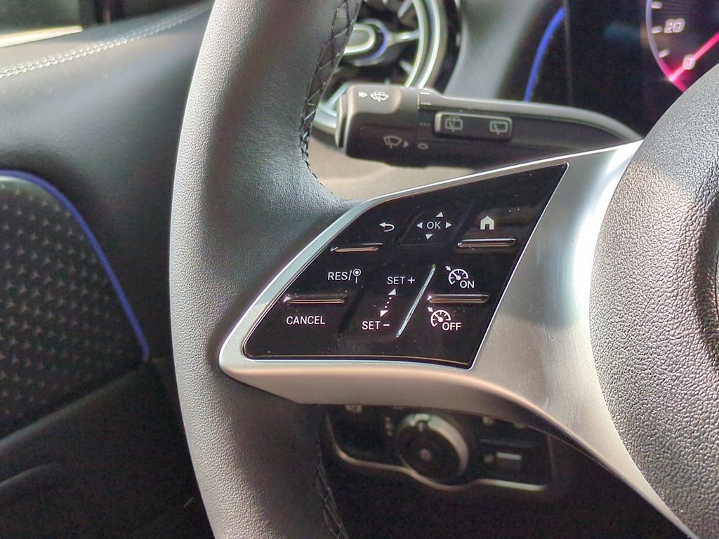 Thumbnail: 2025 Mercedes-Benz GLB - 28