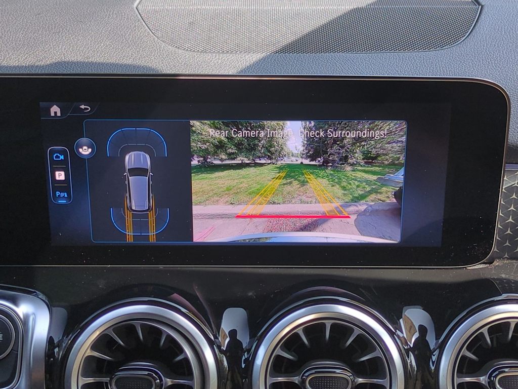 Thumbnail: 2025 Mercedes-Benz GLB - 34