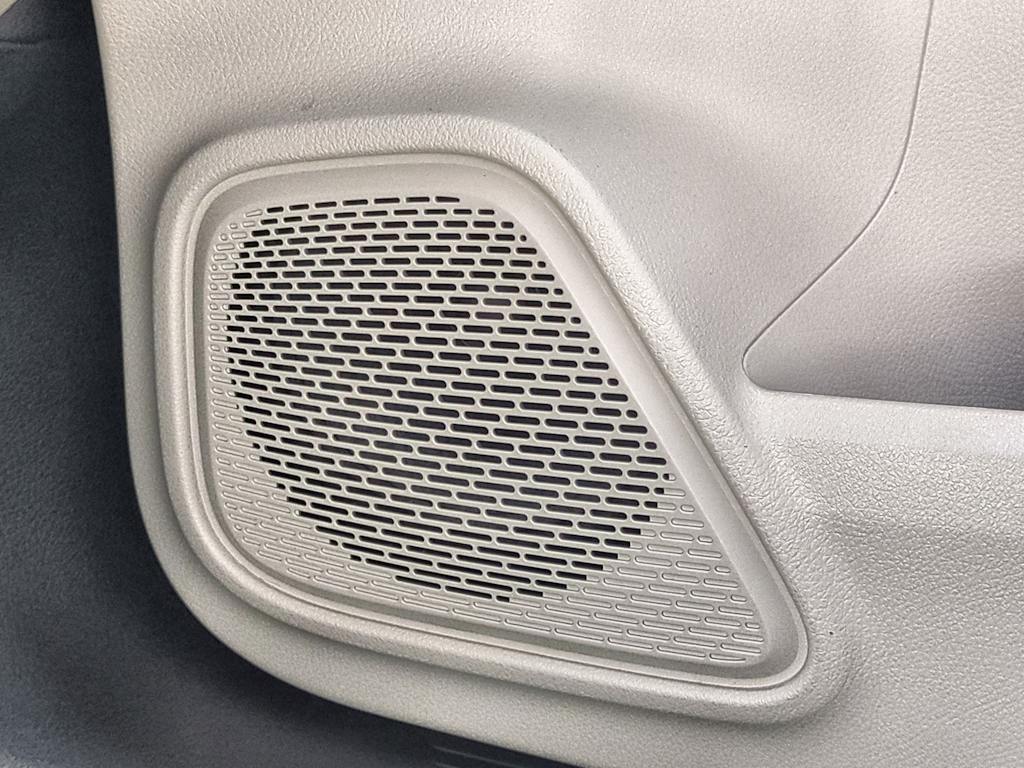 Thumbnail: 2025 Mercedes-Benz GLB - 19