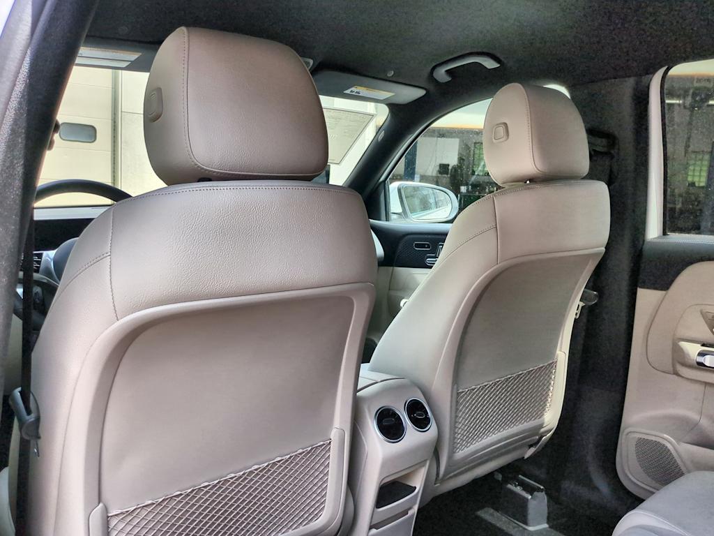 Thumbnail: 2025 Mercedes-Benz GLB - 12